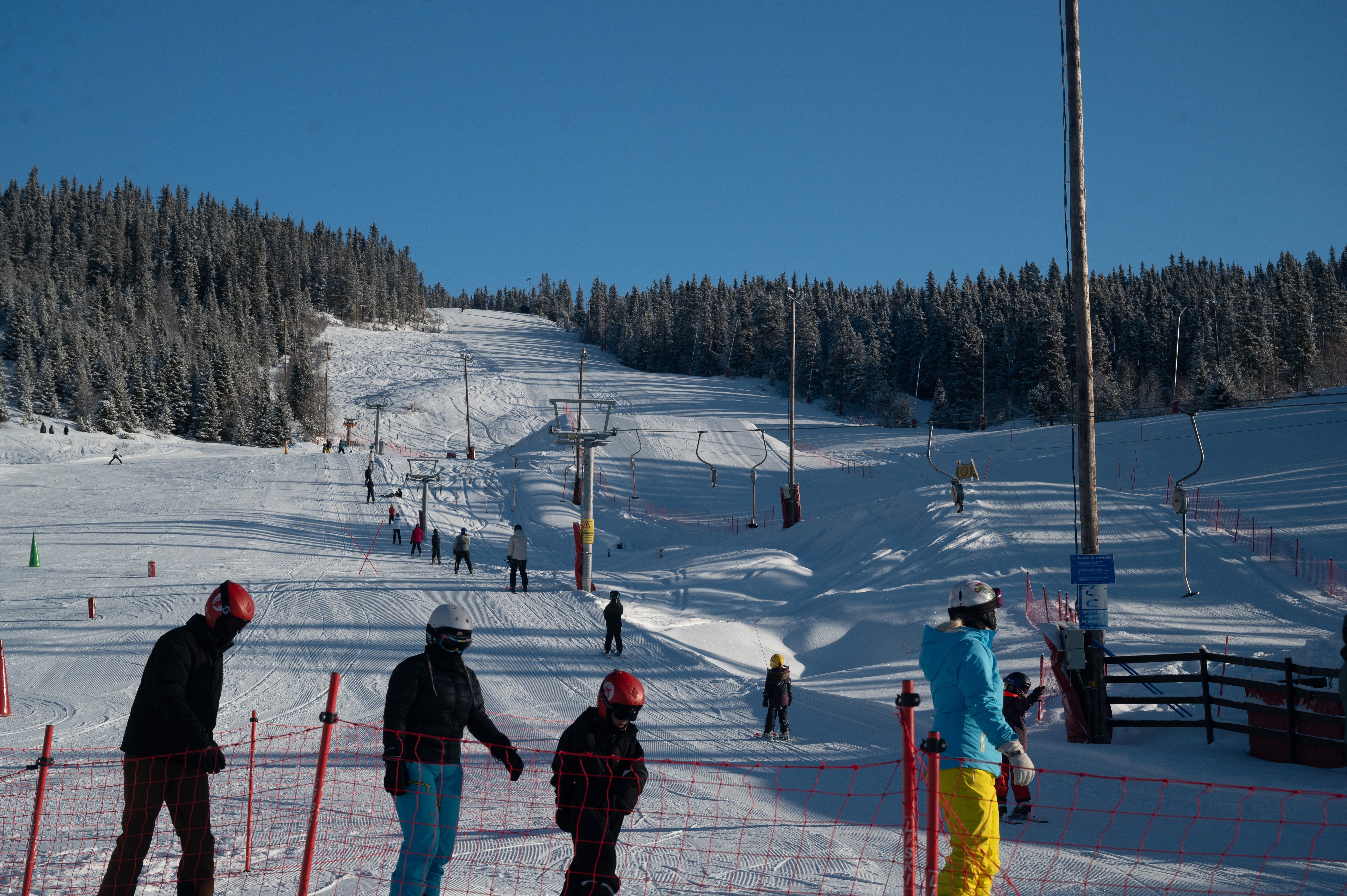 Alpint, snowboard og toppturer